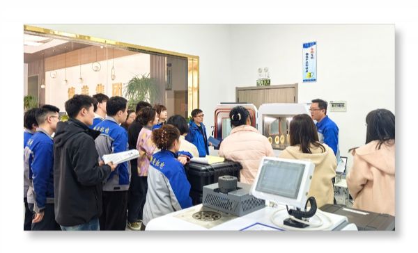 精進(jìn)技能，共筑品質(zhì)——公司開展溫濕度檢定箱、黑體輻射源等產(chǎn)品專題培訓(xùn)